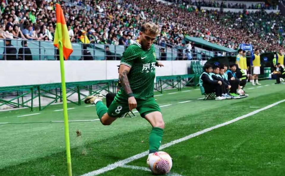 完美足球官网-葡萄牙体育发布备战花絮，窗口期造点机会，中超任务艰巨，轮换策略成焦点