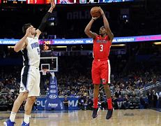 完美足球官网-转折点！华盛顿奇才状态回暖，国王杯今夜攻防权衡，目标明确，临场指挥获称赞